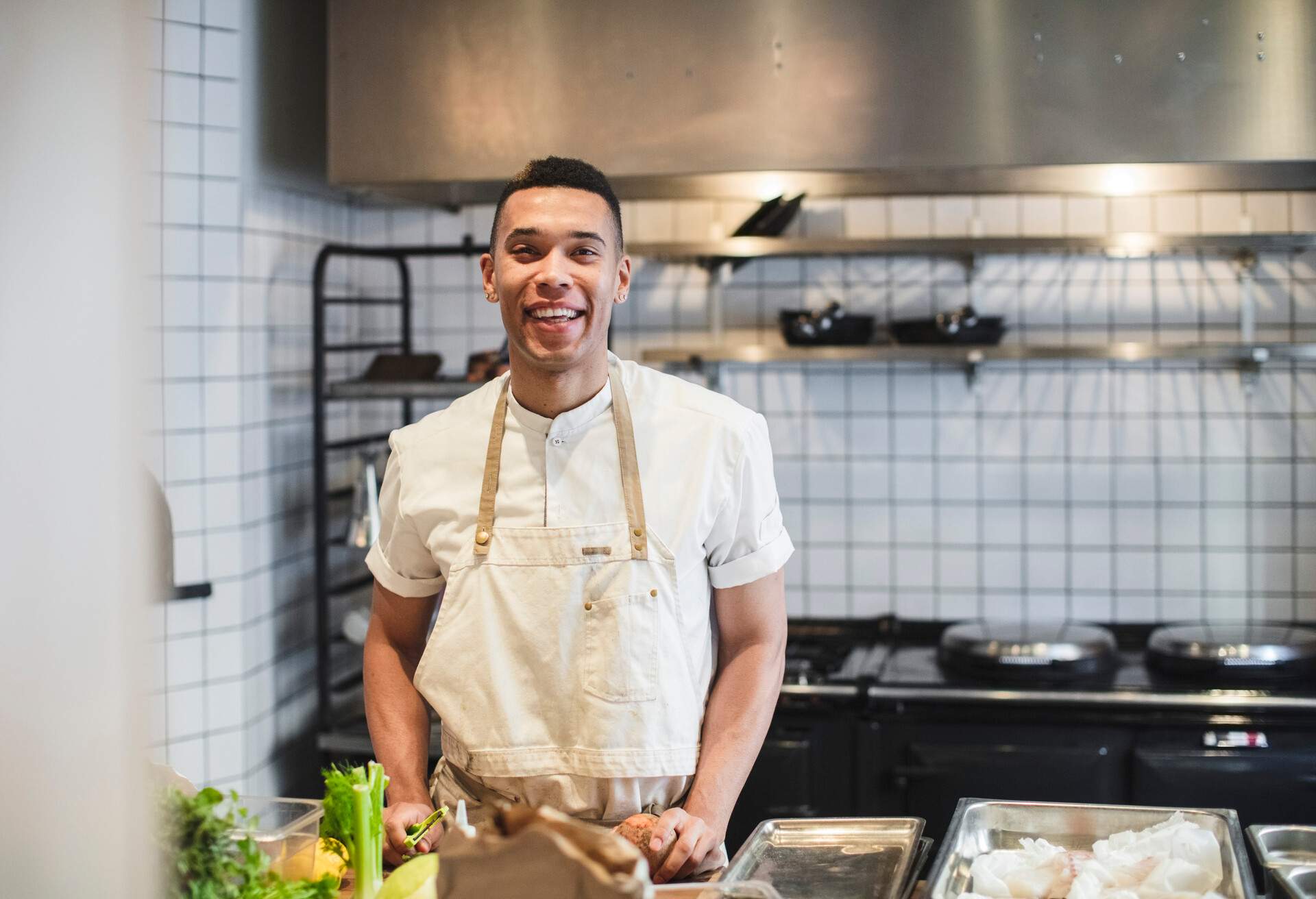 restaurant-kitchen-staff